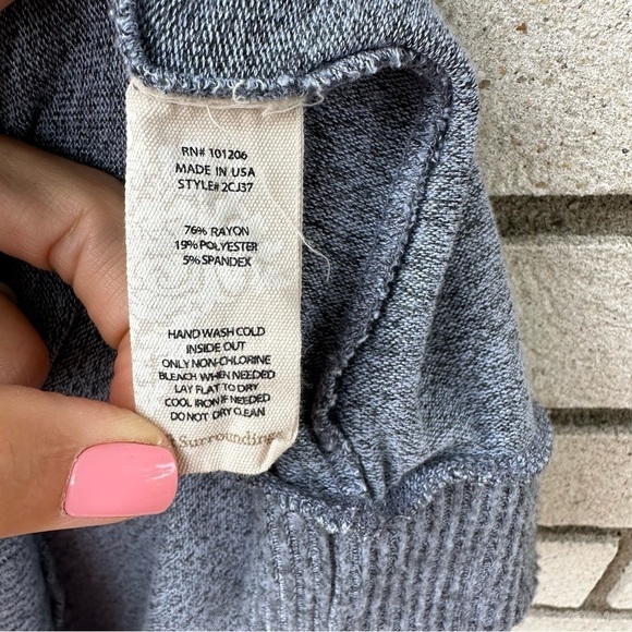 Soft Surroundings Gray Blue Heather V-Neck Sweater Sweatshirt - Picture 8 of 9